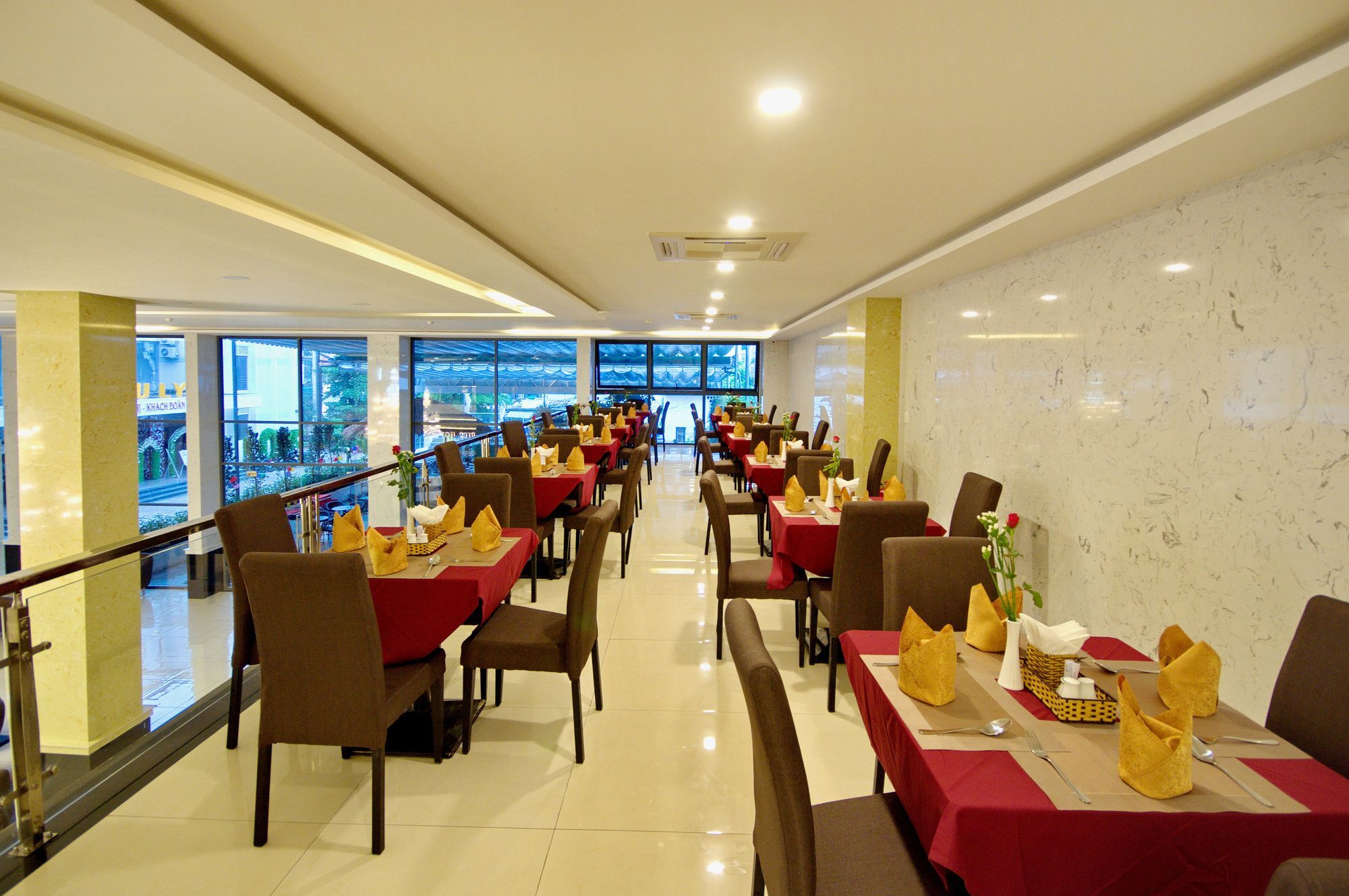 Aries Hotel Nha Trang Eksteriør billede