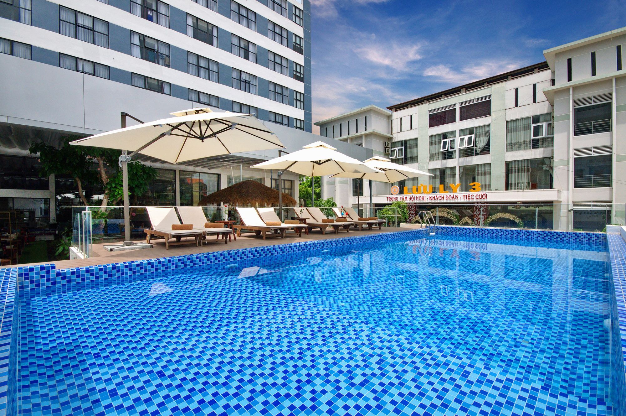 Aries Hotel Nha Trang Eksteriør billede