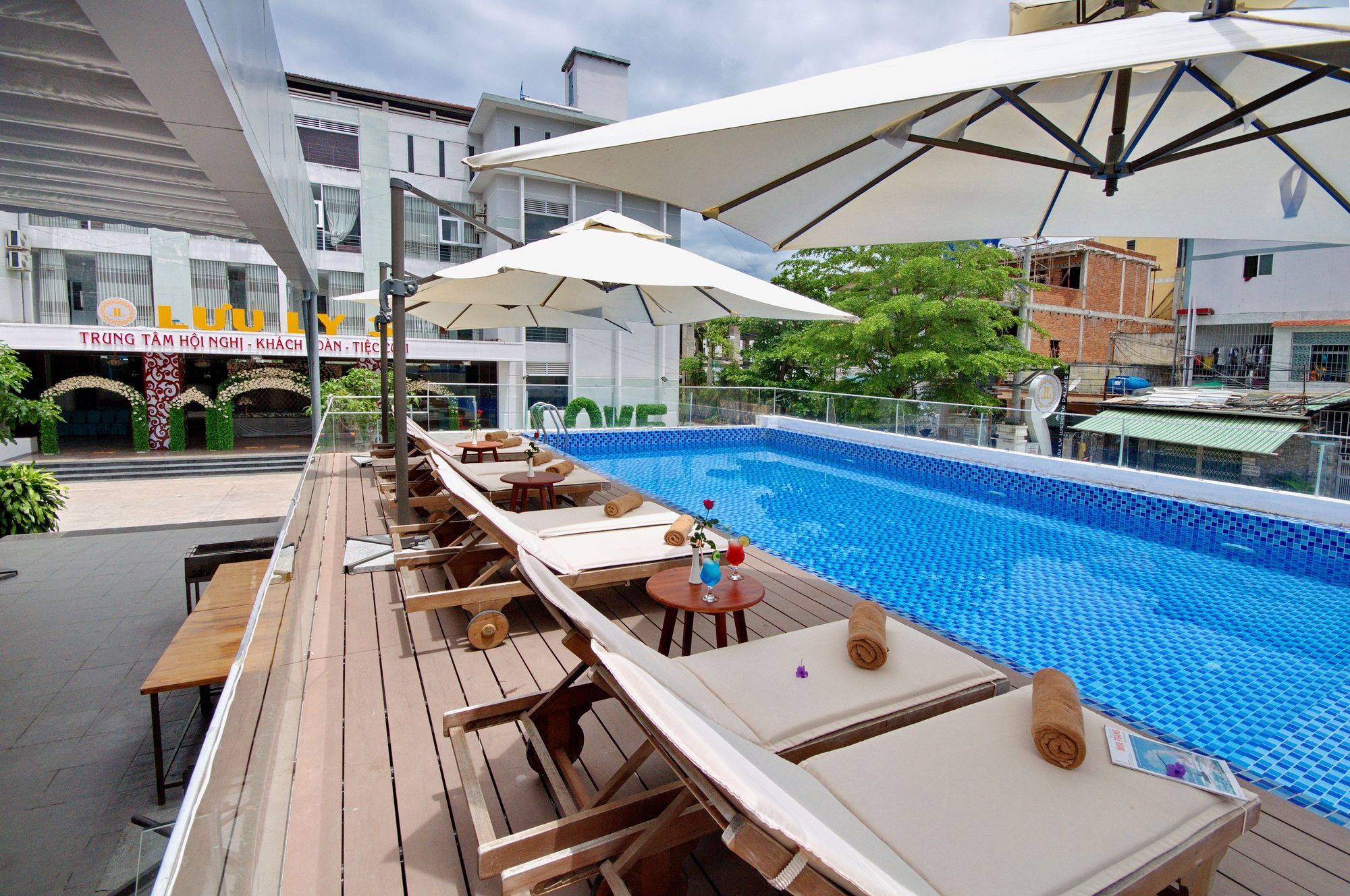 Aries Hotel Nha Trang Eksteriør billede
